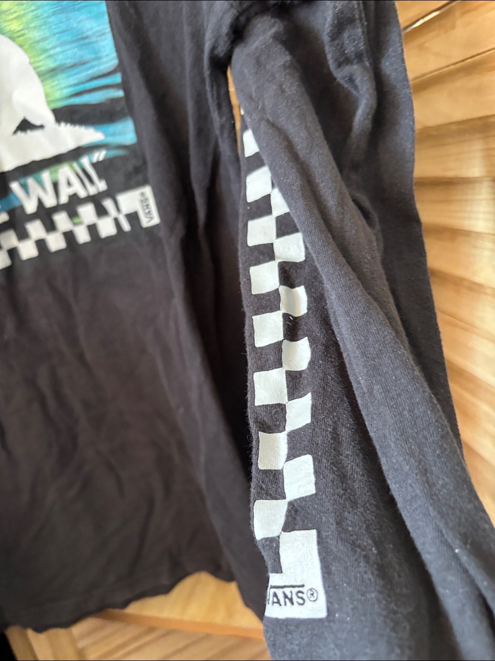 Vans Children’s Black Long Sleeve Tee with Blue Gradient Bear Graphic XL - Picture 2 of 3